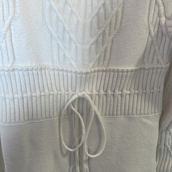 FREE PEOPLE EMMALINE WITH BACK CUTOUT LONG SLEEVE SWEATER DRESS WHITE SIZE SMALL - Picture 8 of 14